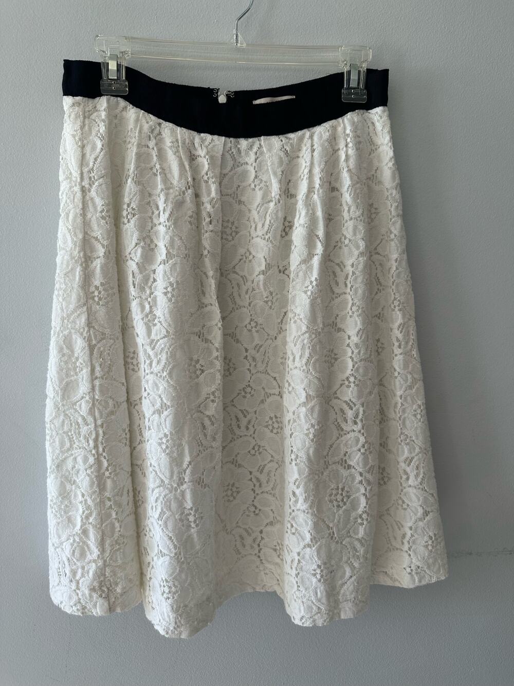 Loft Skirt Women's 6 White Lace Floral Knee Length Cocktail Coquette Office